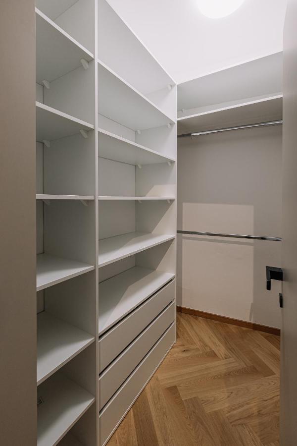 Cherry Apartment Pozsony Kültér fotó